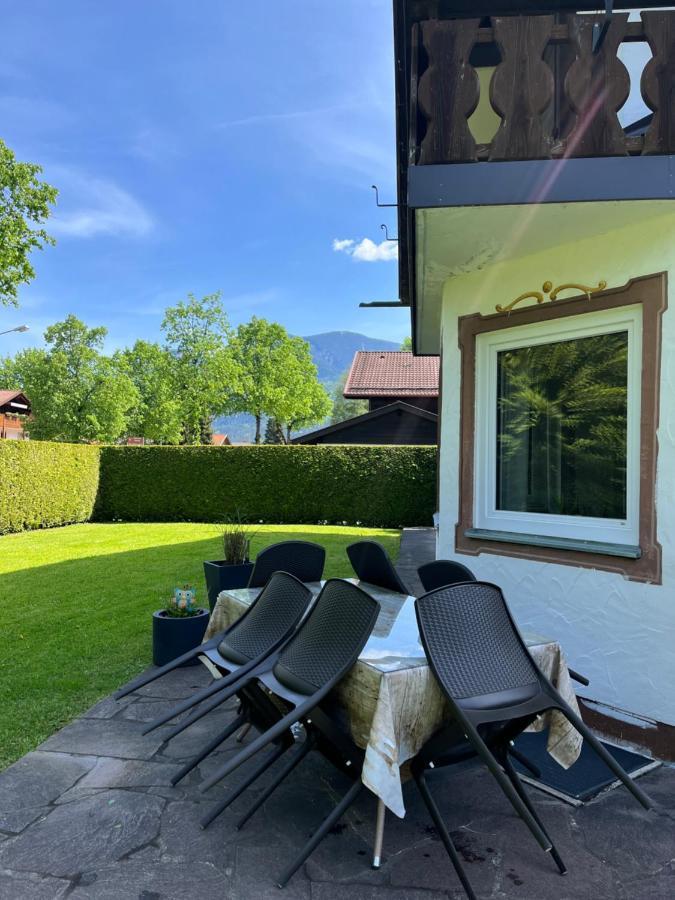 Doppelhaushaelfte Zugspitzblick Mit Privatem Garten Garmisch-Partenkirchen Exterior foto